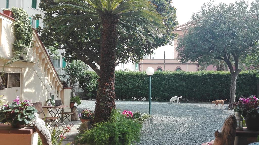 Hotel Rio Varazze Exterior foto